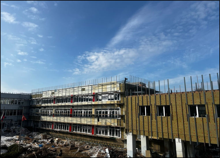 <span style="font-weight: normal;">Отделка фасада</span>